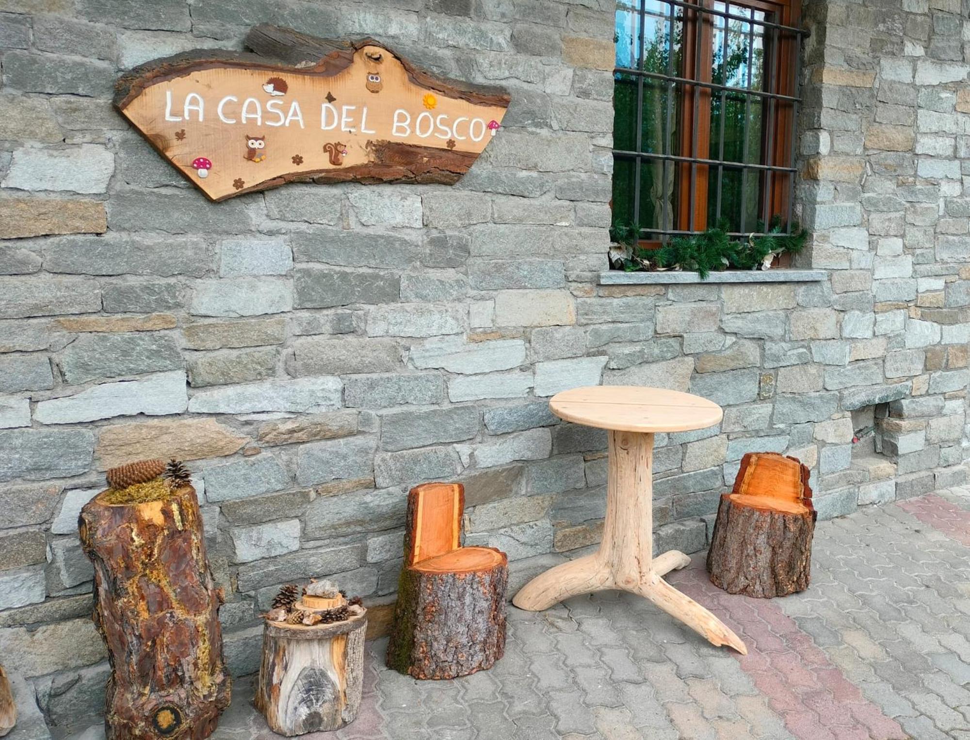La Casa Del Bosco Apartment Aosta Exterior photo